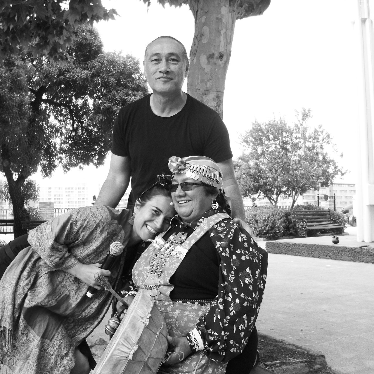 elisaavendaño y natalia garcía huidobro.jpg