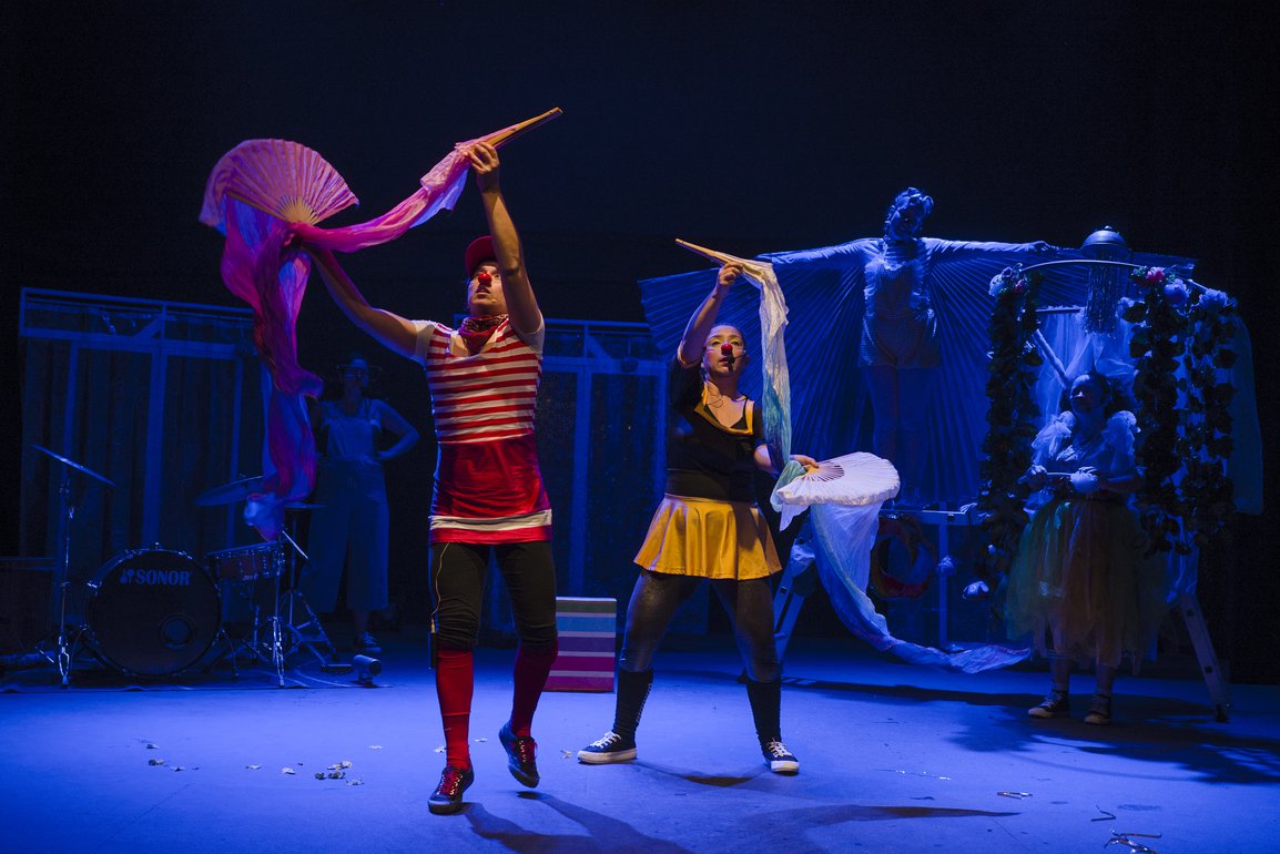 Cantando bajo la ducha